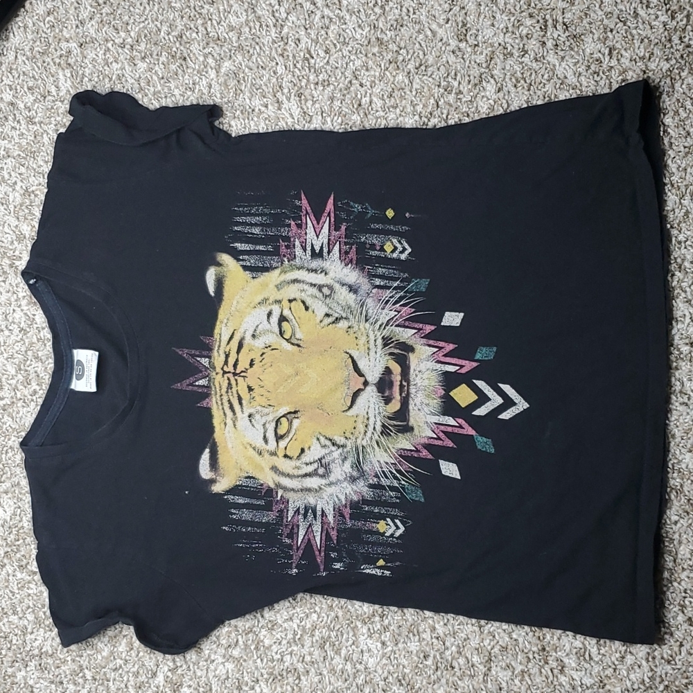Graphic T-shirt